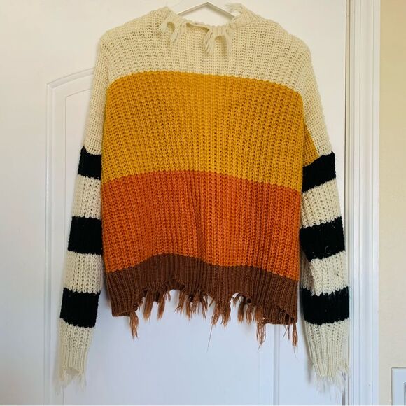 Boutique La Miel (WildFox Inspired) Chunky Knit Sweater | Size: M/L - Picture 6 of 6